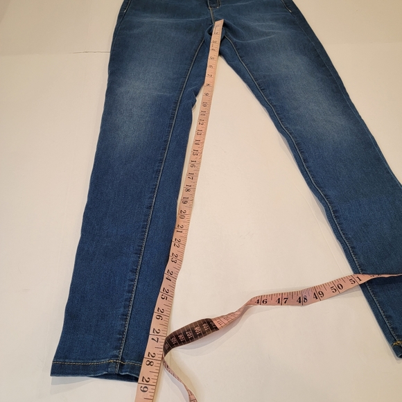 Michael Kors Izzy Skinny Jeans Size 2 NWT! MEDIUM Wash - Picture 7 of 17
